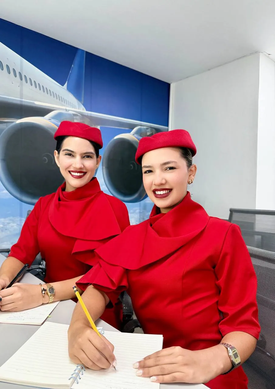 Flight attendant students studying in a CIA classroom